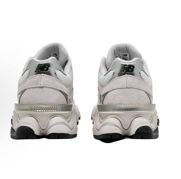 Grey chunky sneakers back view, padded heel and black outsole