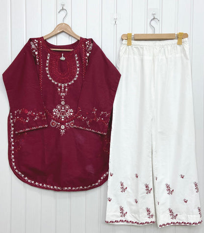 Small / Maroon