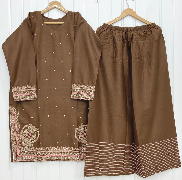 Small / Brown