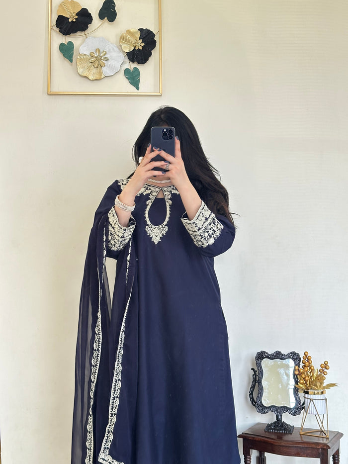 Dreamy Blue | 3PC D-632