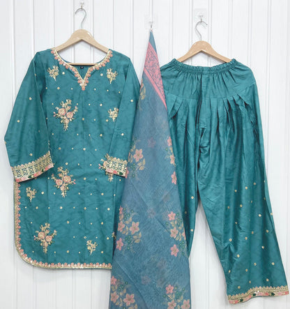 Dual Embroidered | Farshi 3PC D-736