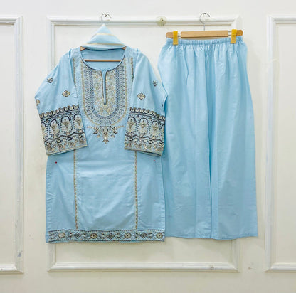 Embroidered | 3PC Cotton Lawn D-667