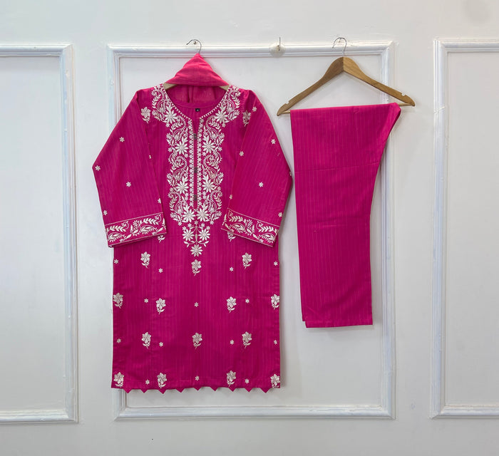 Embroidered Glamour 3PC (Khaddar) D-253