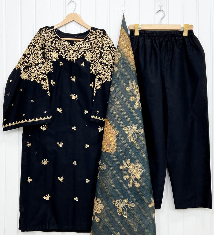Embroidered | Long 3PC D-823