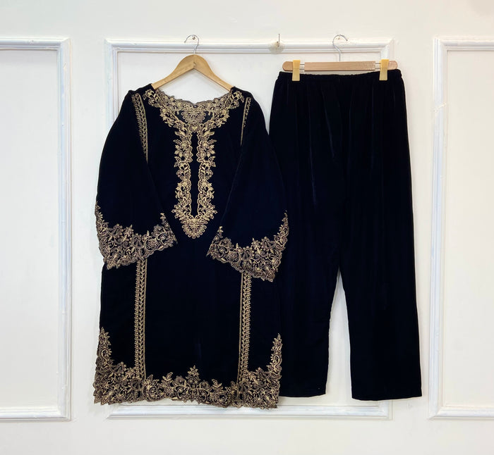 Ethnic Velvet Cutwork 2PC (Velvet) D-227