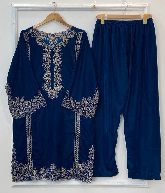 Ethnic Velvet Cutwork 2PC (Velvet) D-227