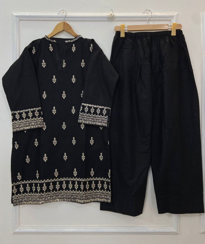 Farshi Shalwar Splendor 2PC (Khaddar)  D-180
