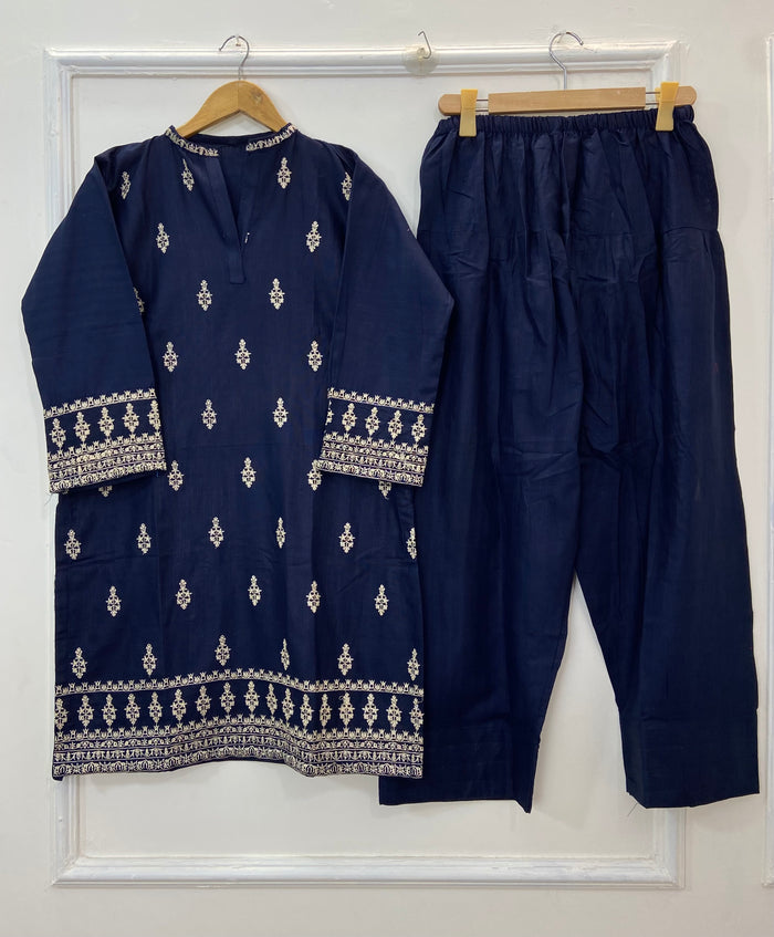 Farshi Shalwar Splendor 2PC (Khaddar)  D-180
