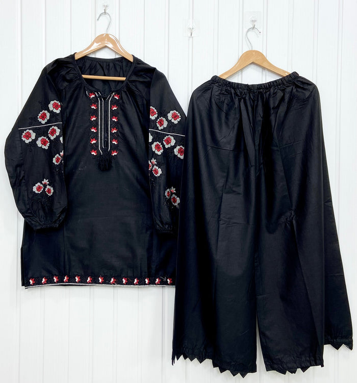 Small / Black