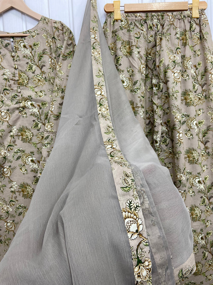 Gul-e-Rana | Lawn D-743