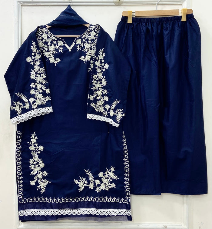 Small / Navy blue
