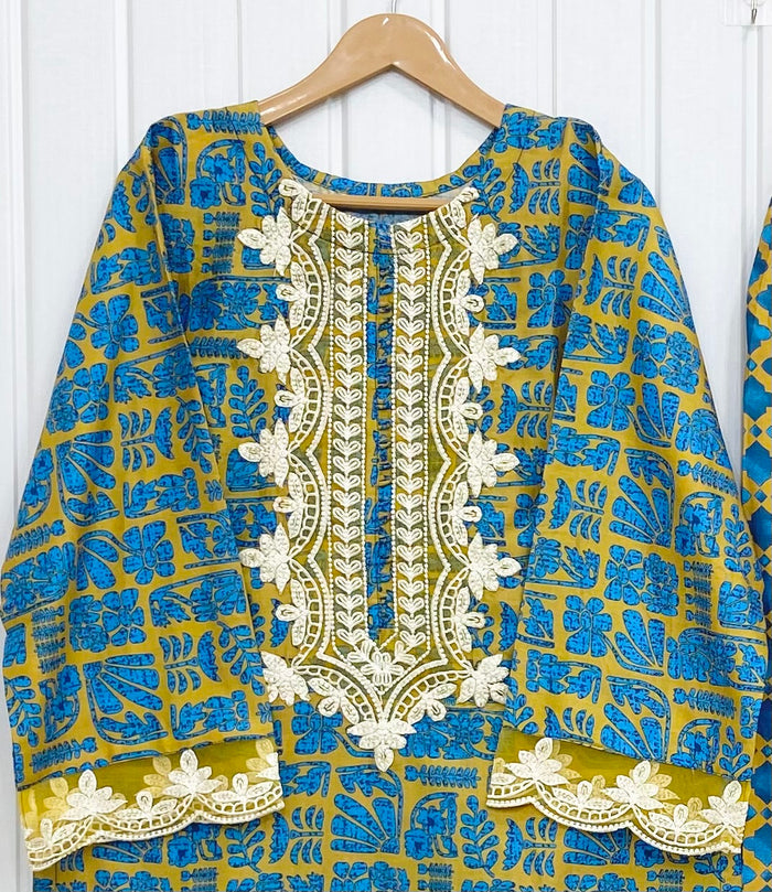 Margarita | Lawn Co-ord Set D-755