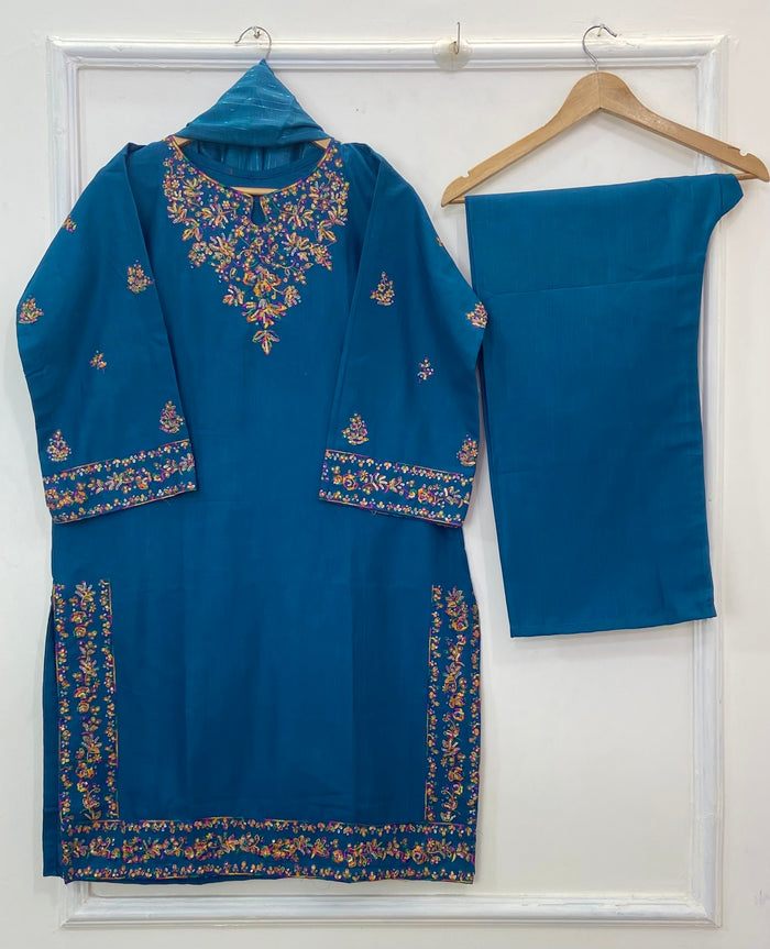 Multi Embroidered 3PC (Khaddar) D-218
