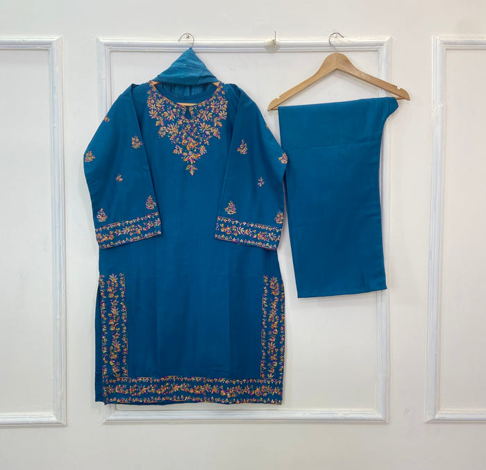 Multi Embroidered 3PC (Khaddar) D-218