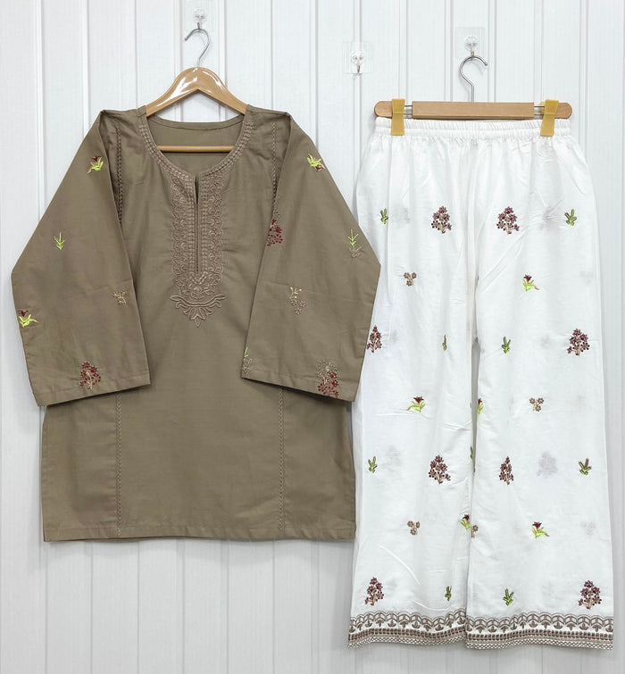 Small / Beige