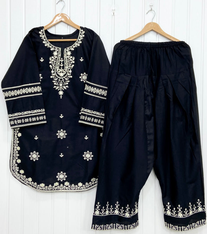 Petaliza | Premium Farshi D-802