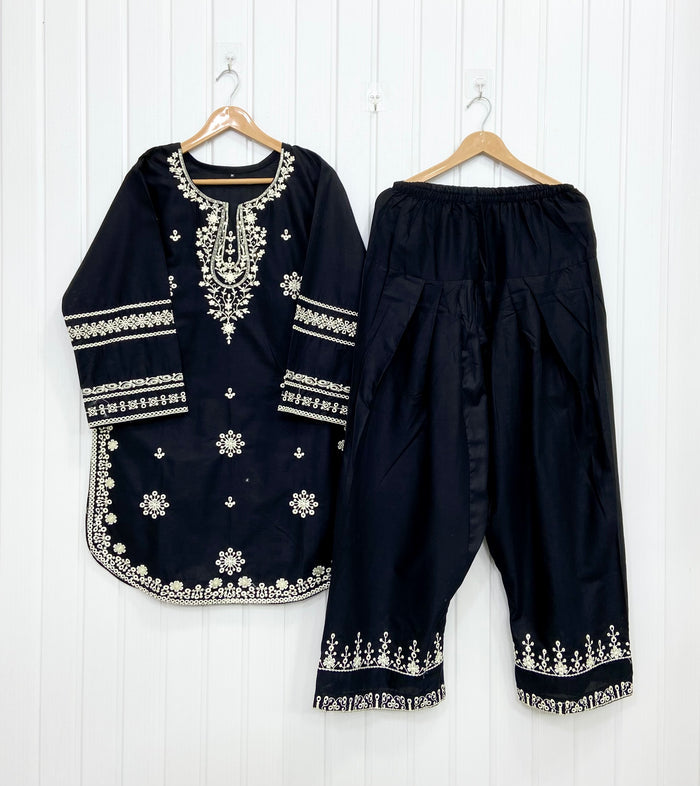 Petaliza | Premium Farshi D-802