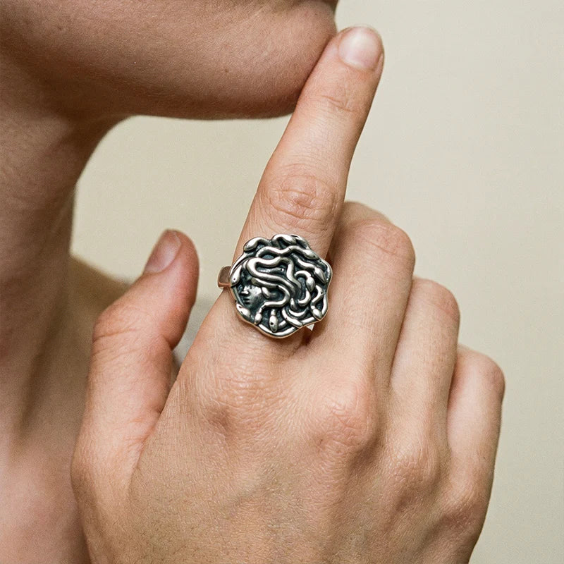 PETRIFIED GAZE RINGS