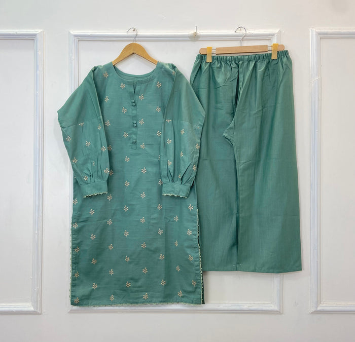 Regular Embroidered Chic 2PC (Khaddar) D-223