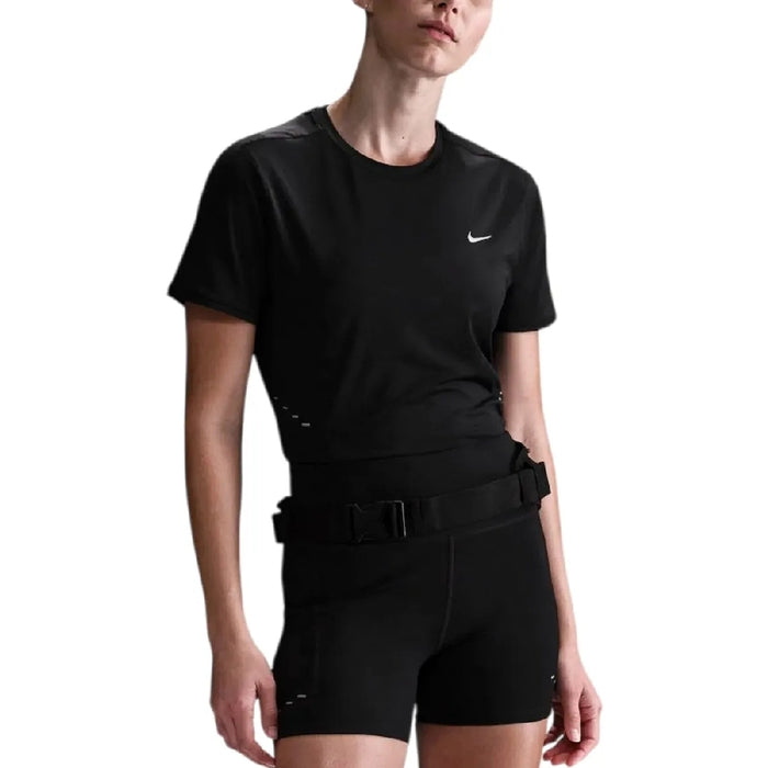 Remera Nike W Nk Swift Df Ss Top Mujer