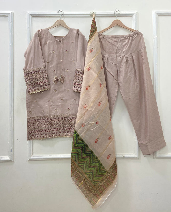 Roohi Farshi | 3PC Cotton Lawn D-639
