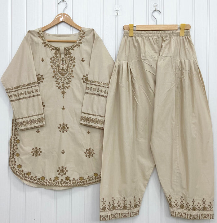 Sand | Farshi D-836