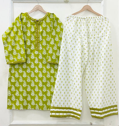 Sitara Farshi | Cotton Lawn D-678