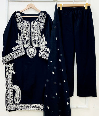 Zarnoor Black | Formal 3PC D-677