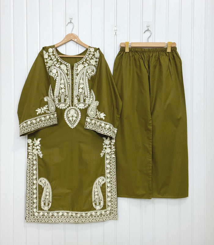 Zarnoor | Premium Long D-824